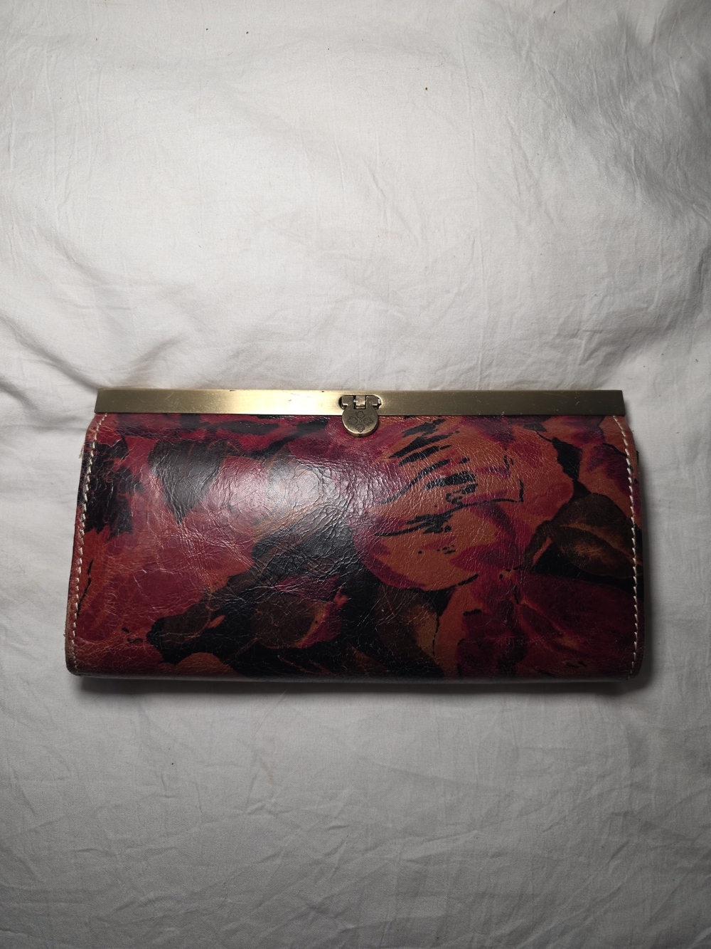Patricia Nash Red Floral Frame Wallet